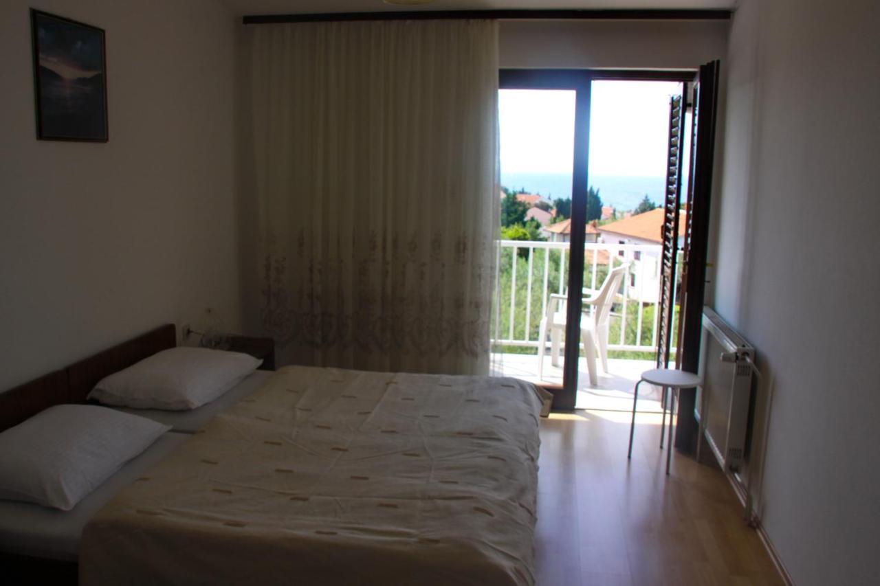 Rooms Amfora Кърк Стая снимка